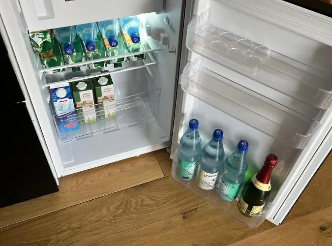 Kostenlose Parkplatz Free Parking *